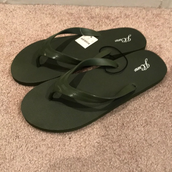 j crew flip flops mens